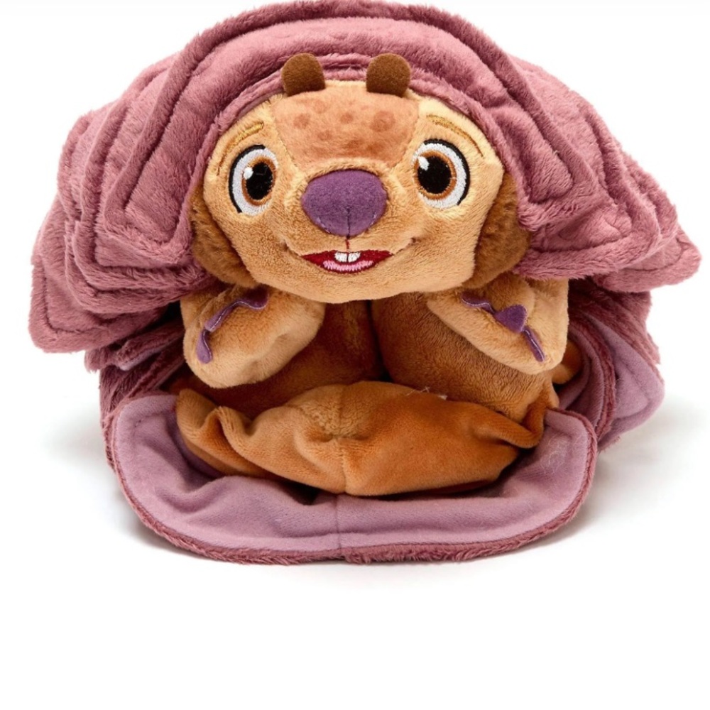 Disney Raya and the last dragon yuk yuk plush